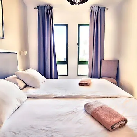 Cactus, Playa Y Piscina * Коста-Тегисе