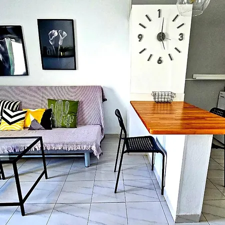 Cactus, Playa Y Piscina