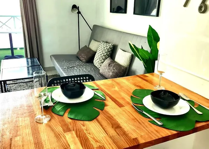 Cactus, Playa Y Piscina