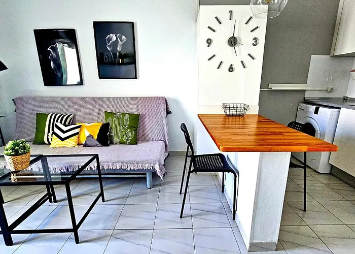 Cactus, Playa Y Piscina