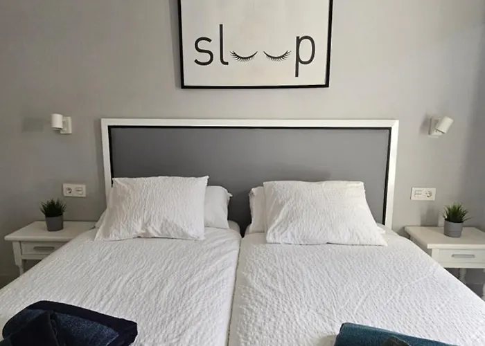 Cactus, Playa Y Piscina *